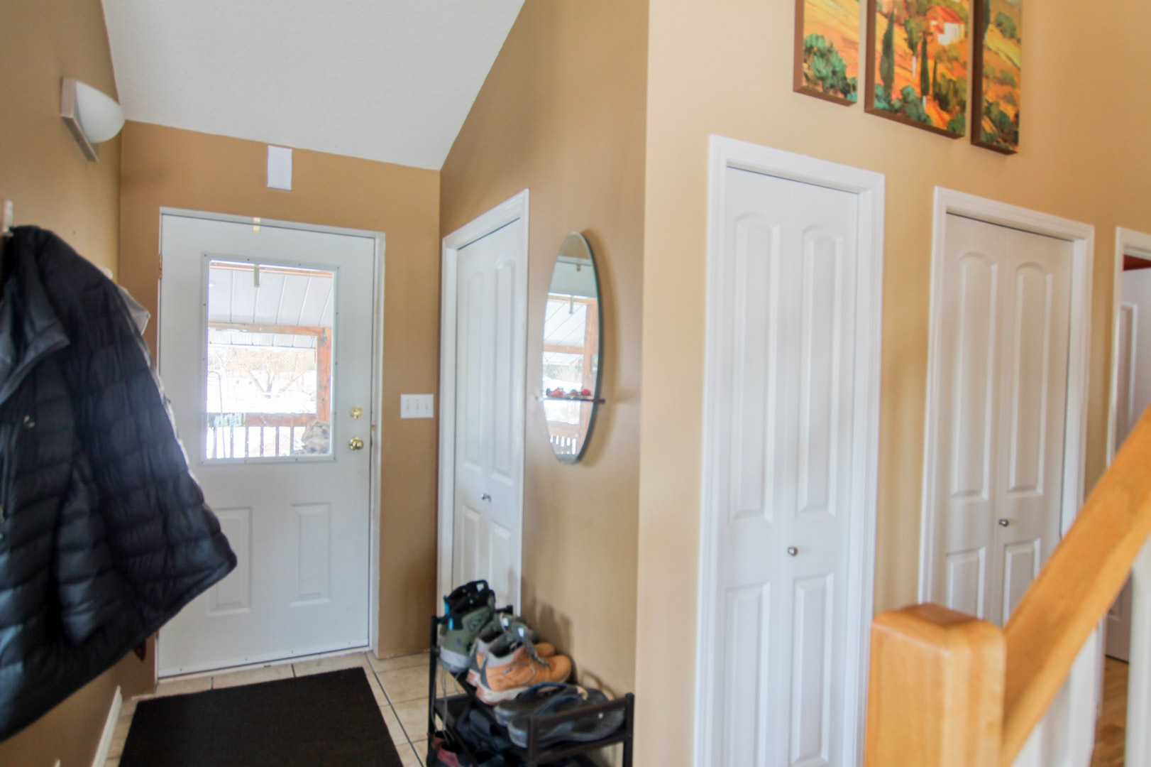 FANTASTIC HOME ON 10 ACRES! 4