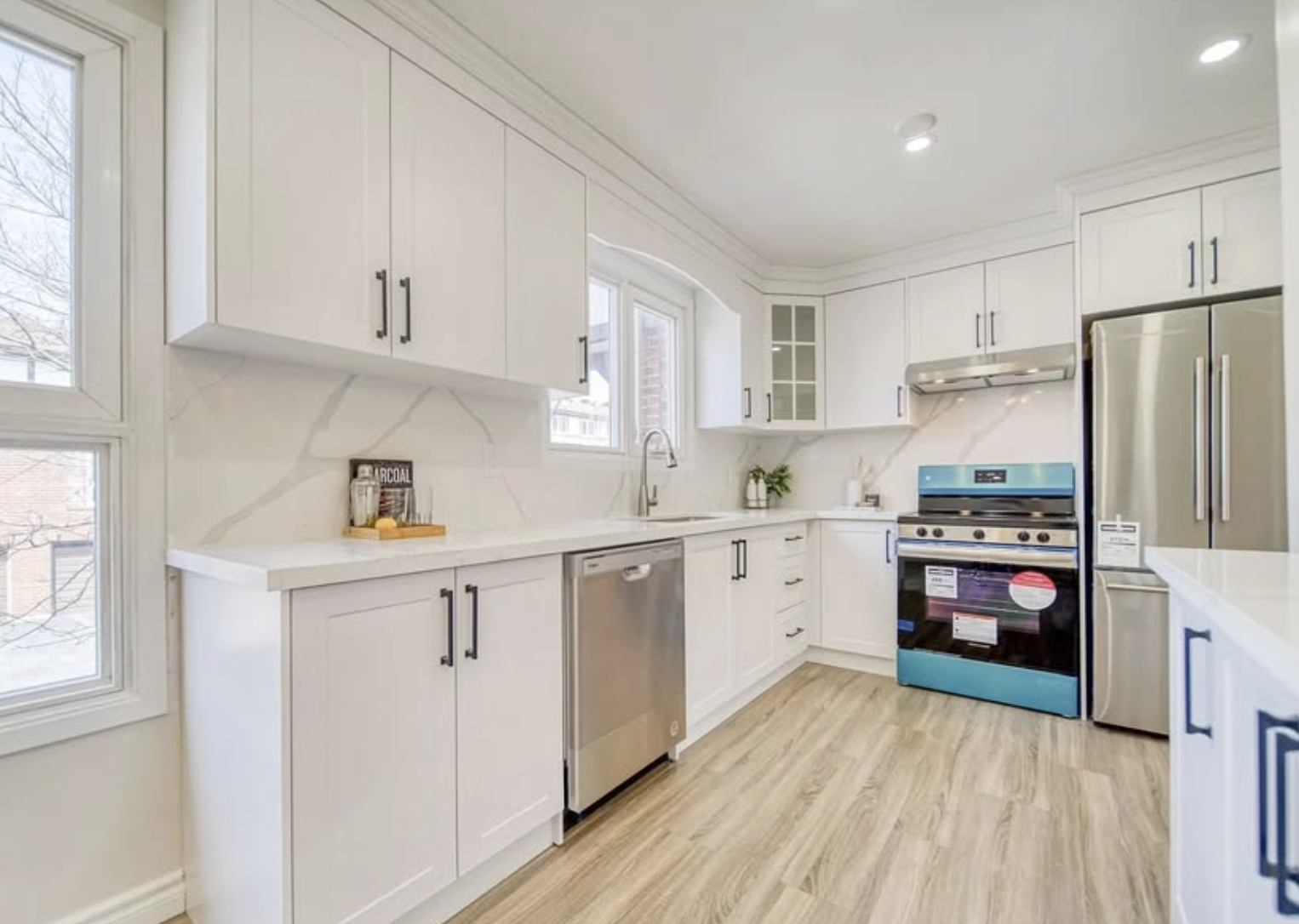 Beautifully Renovated 3-Bedroom Townhouse in Prime Scarborough Location 3