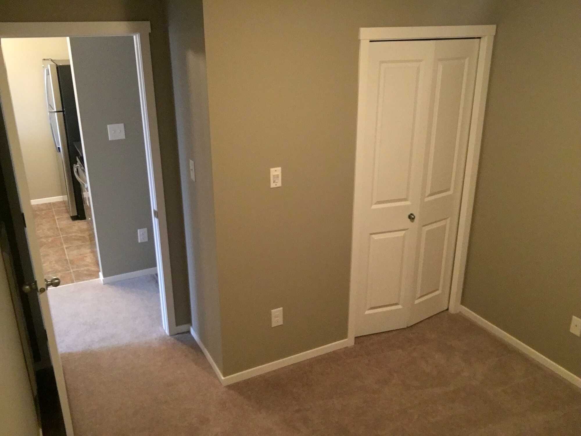 For Sale: Like-new apartment in Erin Ridge, St. Albert, near Costco, Tim Hortons, Walmart, and Erin Ridge Shopping Center. With HEATED PARKING. 5