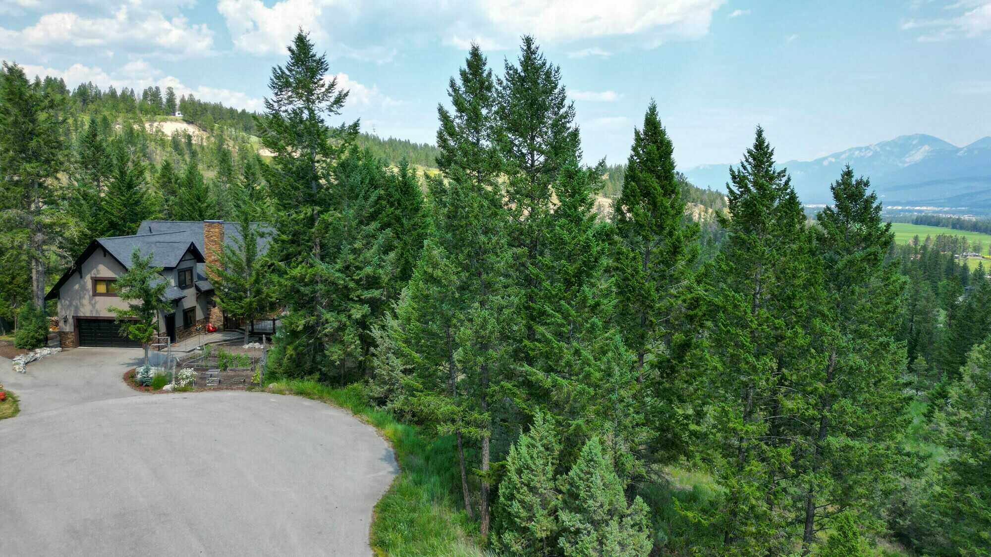 Scenic 0.467-acre Lot in Fairmont, BC with Unmatched Natural Beauty and Amenities 5