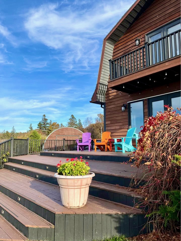 JUST LISTED! Stunning Bay of Fundy views from this lovely Cottage Cove/Port George  year around home and property 2