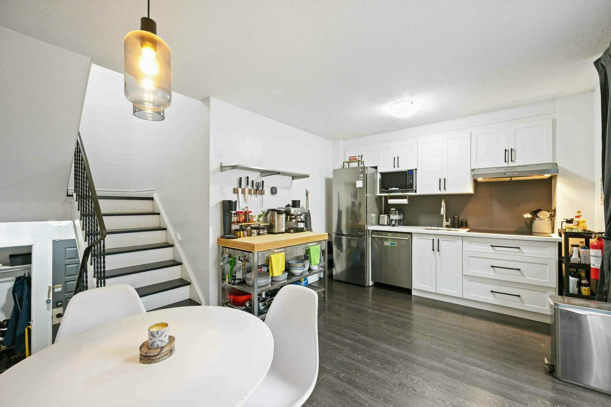 Beautifully renovated and maintained home situated in one of Toronto's most desirable central locations. This spacious property spans several thoughtfully designed levels, offering ample room for both relaxed living and entertaining. 3