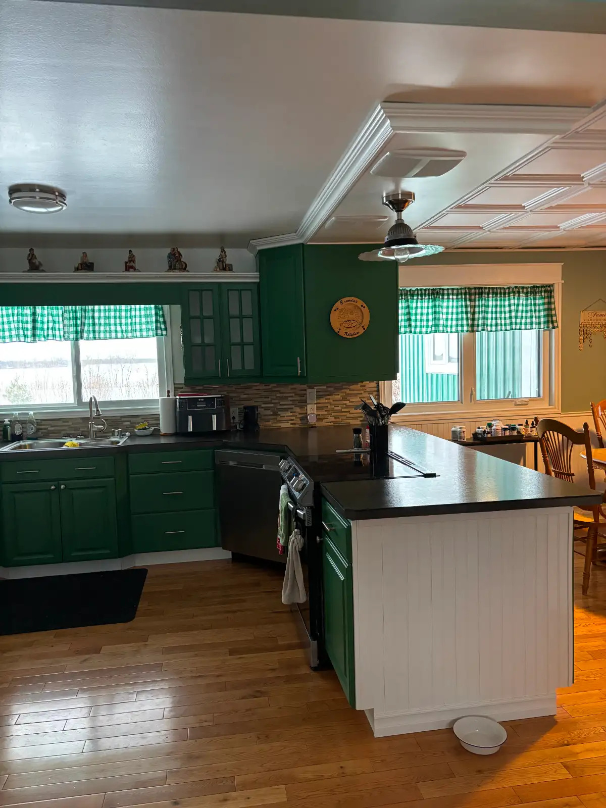 11.5-Acre Country Home with Heated Shops 5