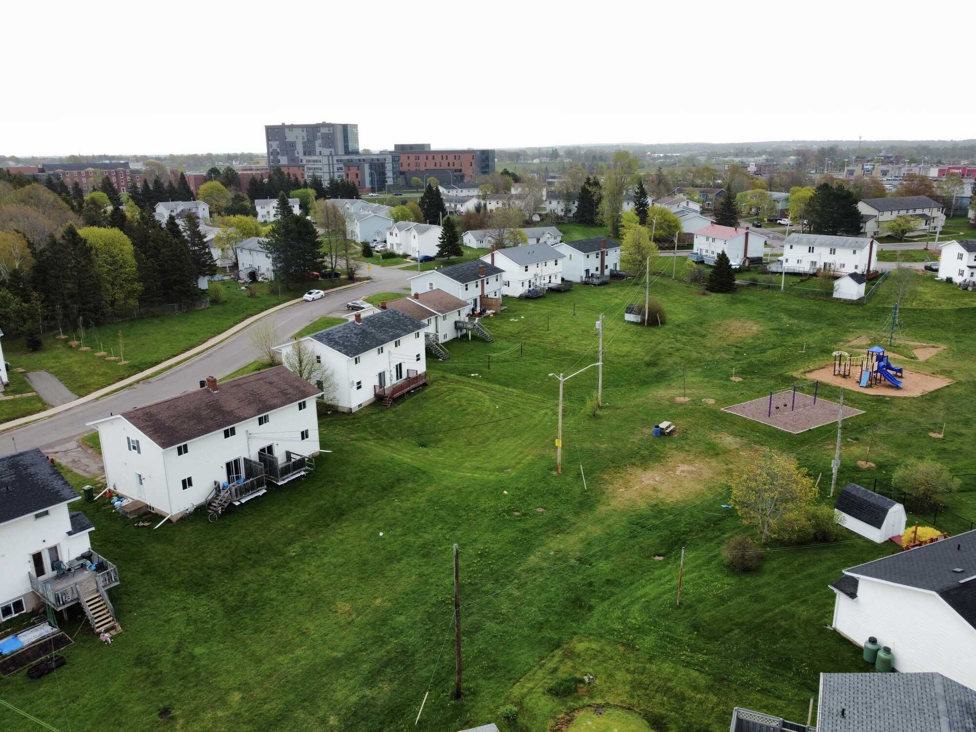 Exceptional Investment Opportunity – Oversized West Royalty Duplex Near UPEI 🏢💰 2