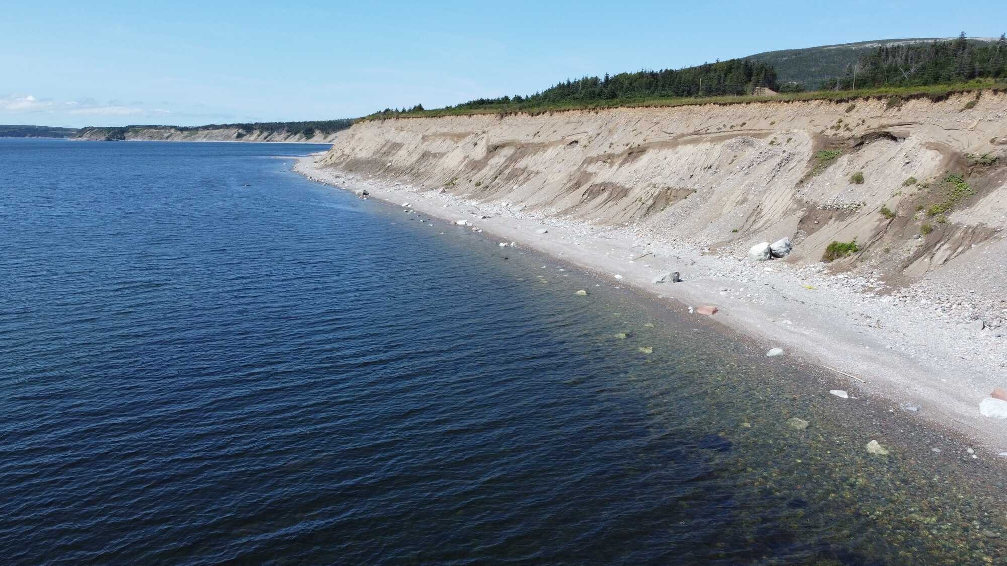 This is a rare find — an extraordinary oceanfront estate with exceptional potential! 3