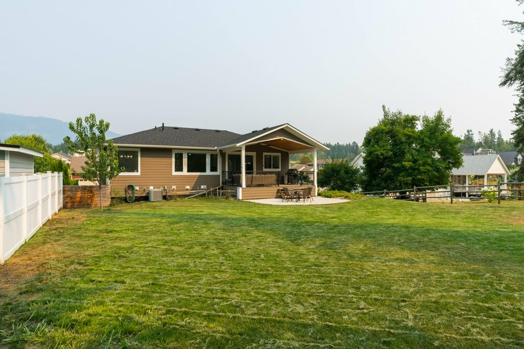 Welcome to 1791 22nd Street NE, a beautifully maintained 5 bedroom plus office, 4 bathroom home in the sought after Lakeview Meadows neighbourhood. 3