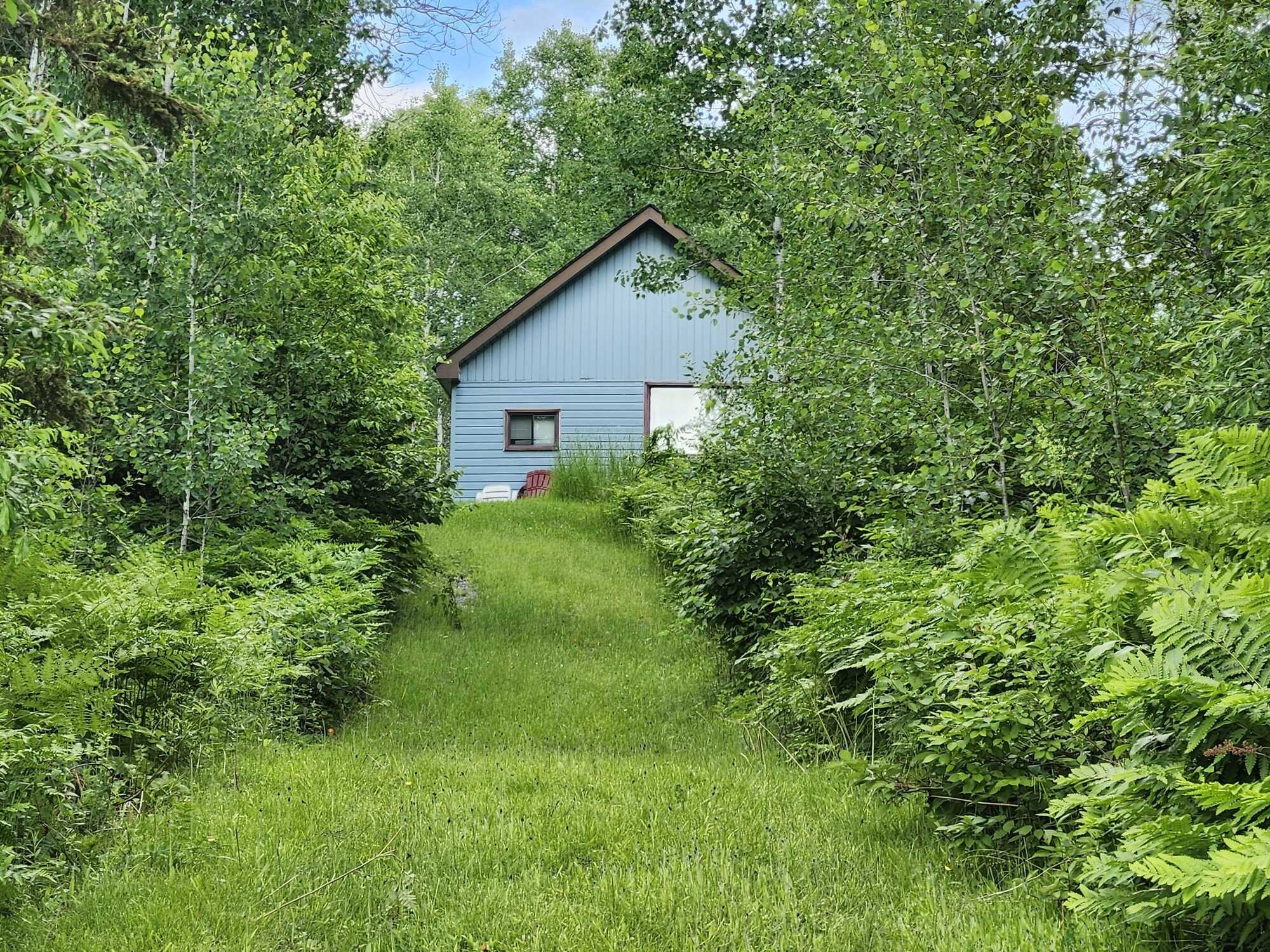 Once-in-a-Lifetime Waterfront Opportunity on Ross Lake! 5