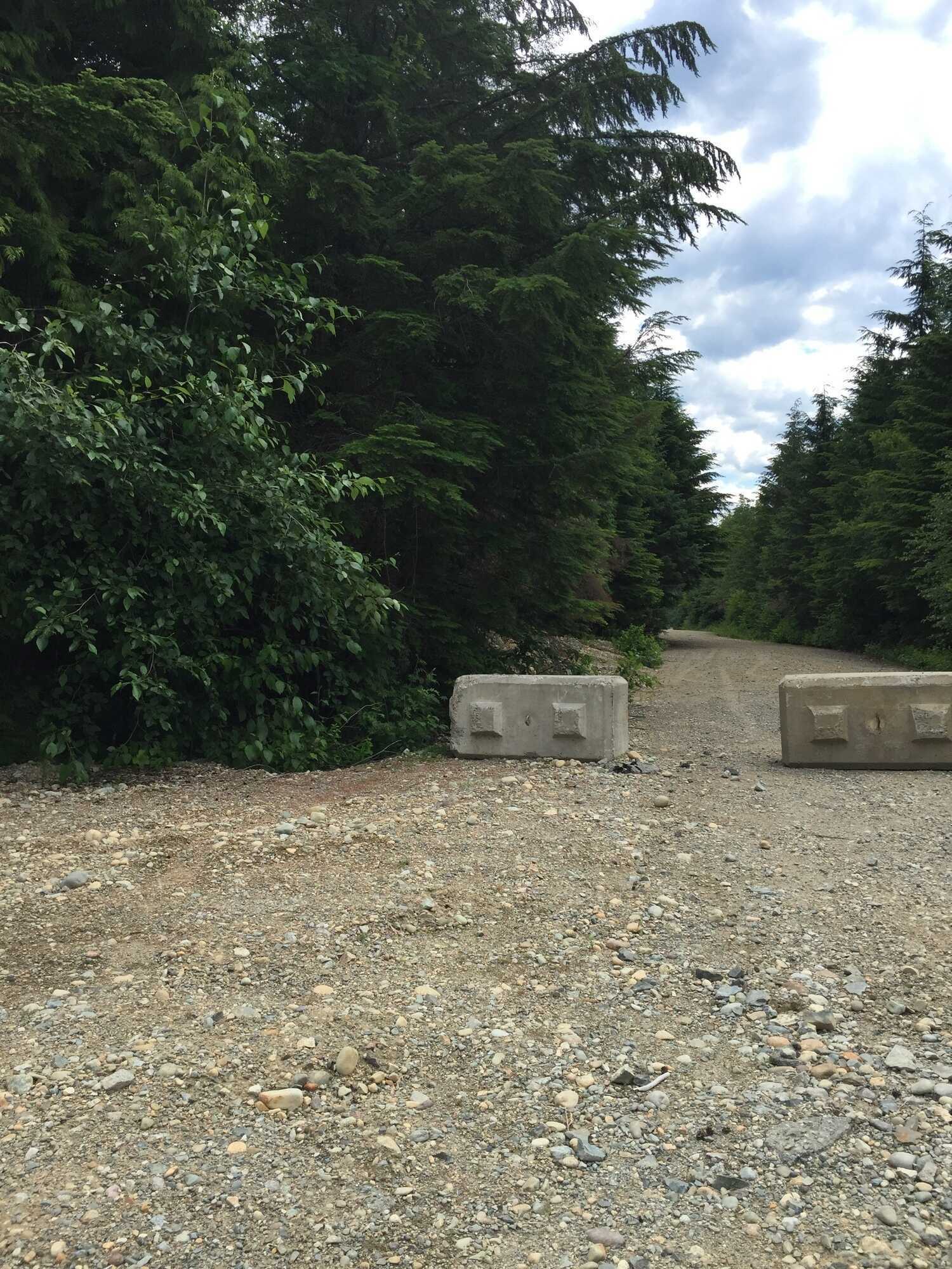 Build your dream home in one of Kitimat's most desirable neighbourhoods. 2