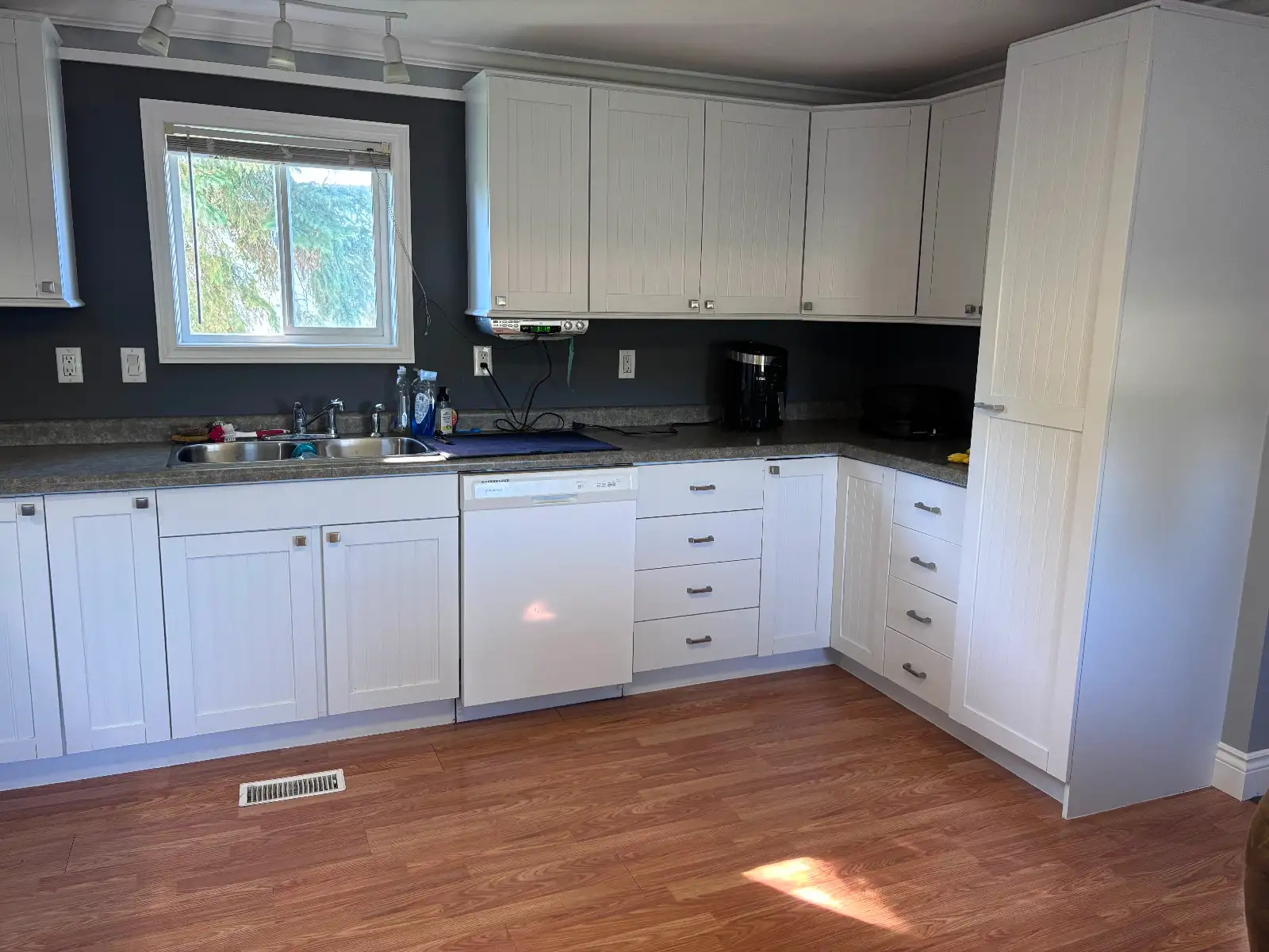 4 bedroom home with 2000 sq. ft. shop in Fleming, SK 2