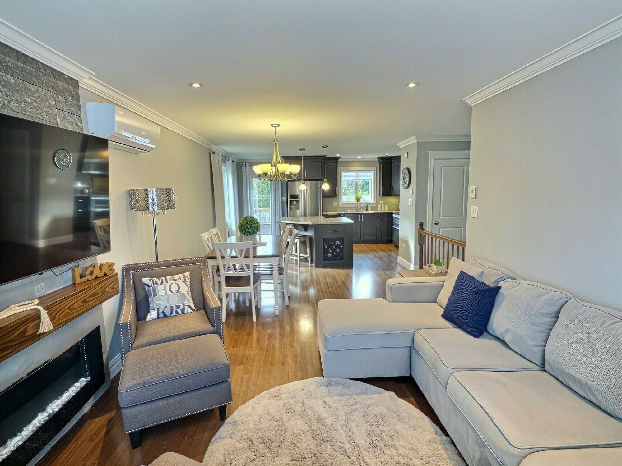Spacious 4-Bedroom Home with Private Backyard & Direct River Access in Torbay 3