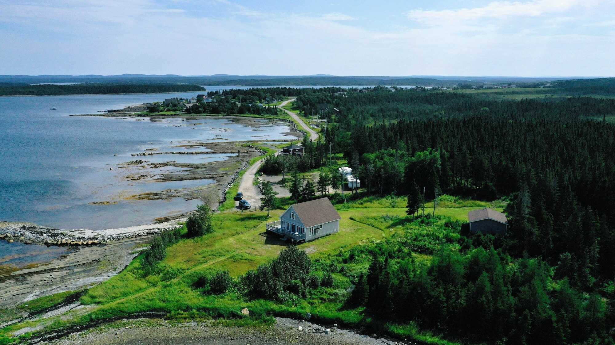 Main Brook has a secured investment project for key tourist attractions! View unique business potential of oceanfront, dbl stand, with modern house and plans for a 17 site RV park

***Reduced - SELLER MOTIVATED - QUICK POSSESSION - Fully furnished*** 4