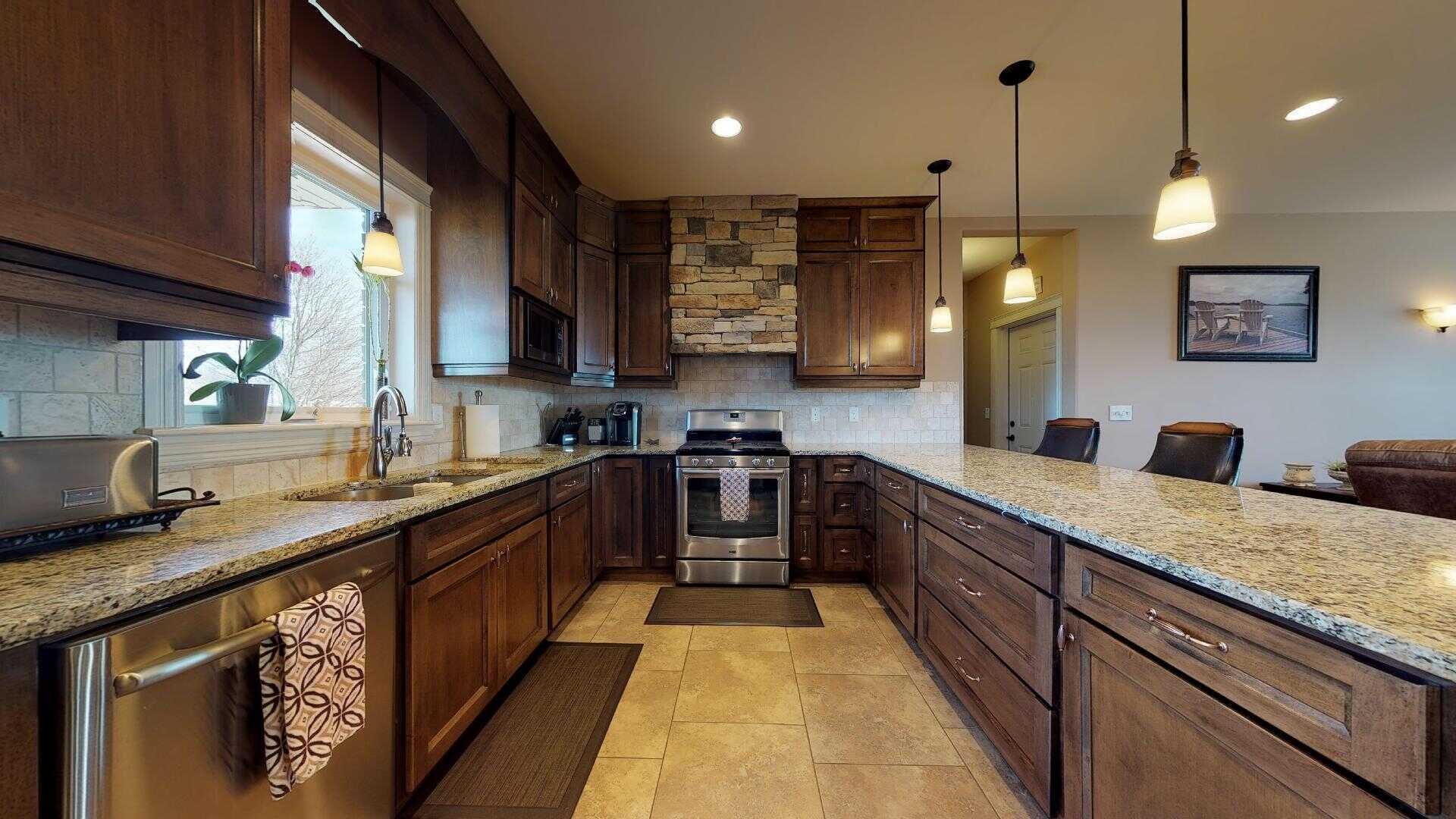 Dont miss out on this property! 3