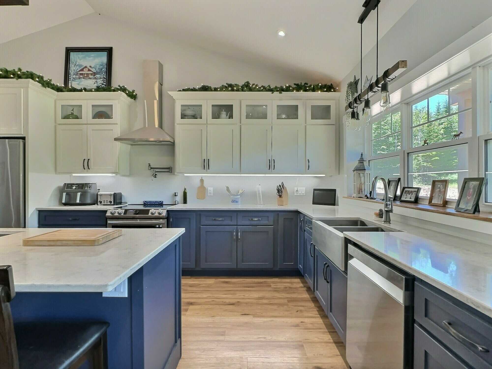 Exceptional Contemporary One-level Home on 3.43 acres! 3