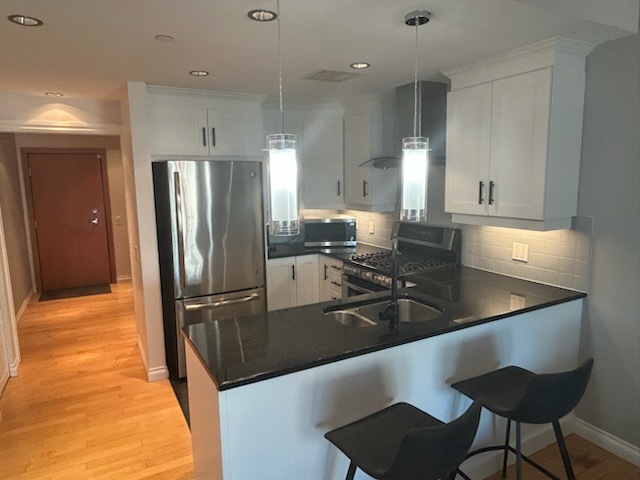 Luxury Living in the Heart of Ottawa’s ByWard Market!! 4