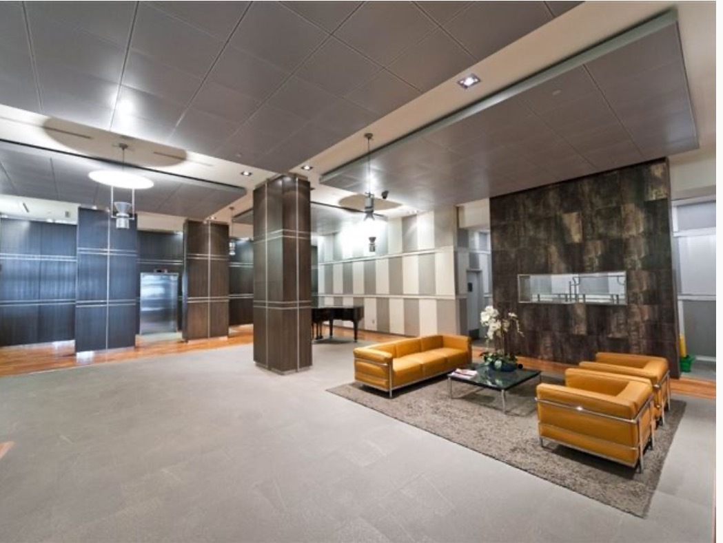 Luxury Living in the Heart of Ottawa’s ByWard Market!! 3