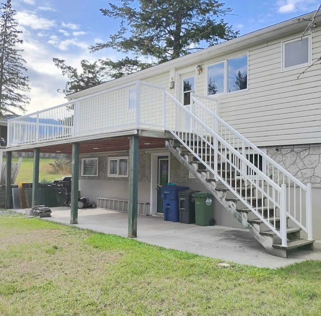Your Vision, Your Next Chapter — 4-Bedroom Home Near Kinsmen Beach 2