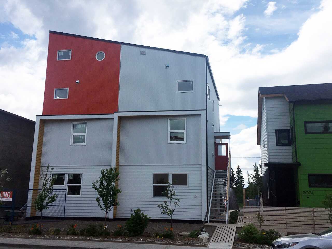 Sunny downtown sanctuary connected to the vast beauty of the Yukon – with views of the Yukon River, Grey Mountain, Goldenhorn, transformed by the changing seasons. Inside - modern, warm Scandinavian design with lots of special touches. 2