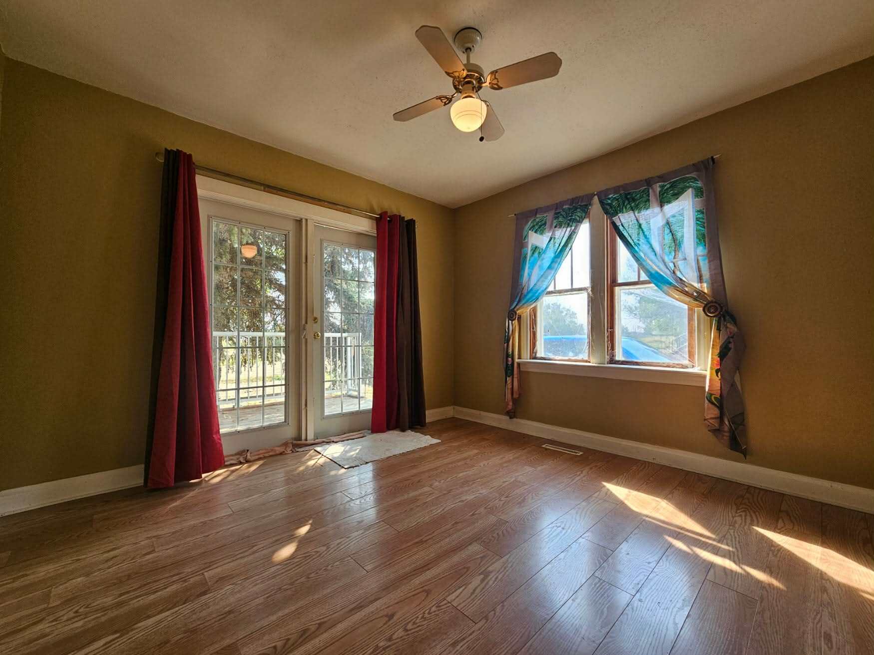 Charming 2-Bedroom Home in Friendly Mankota 2