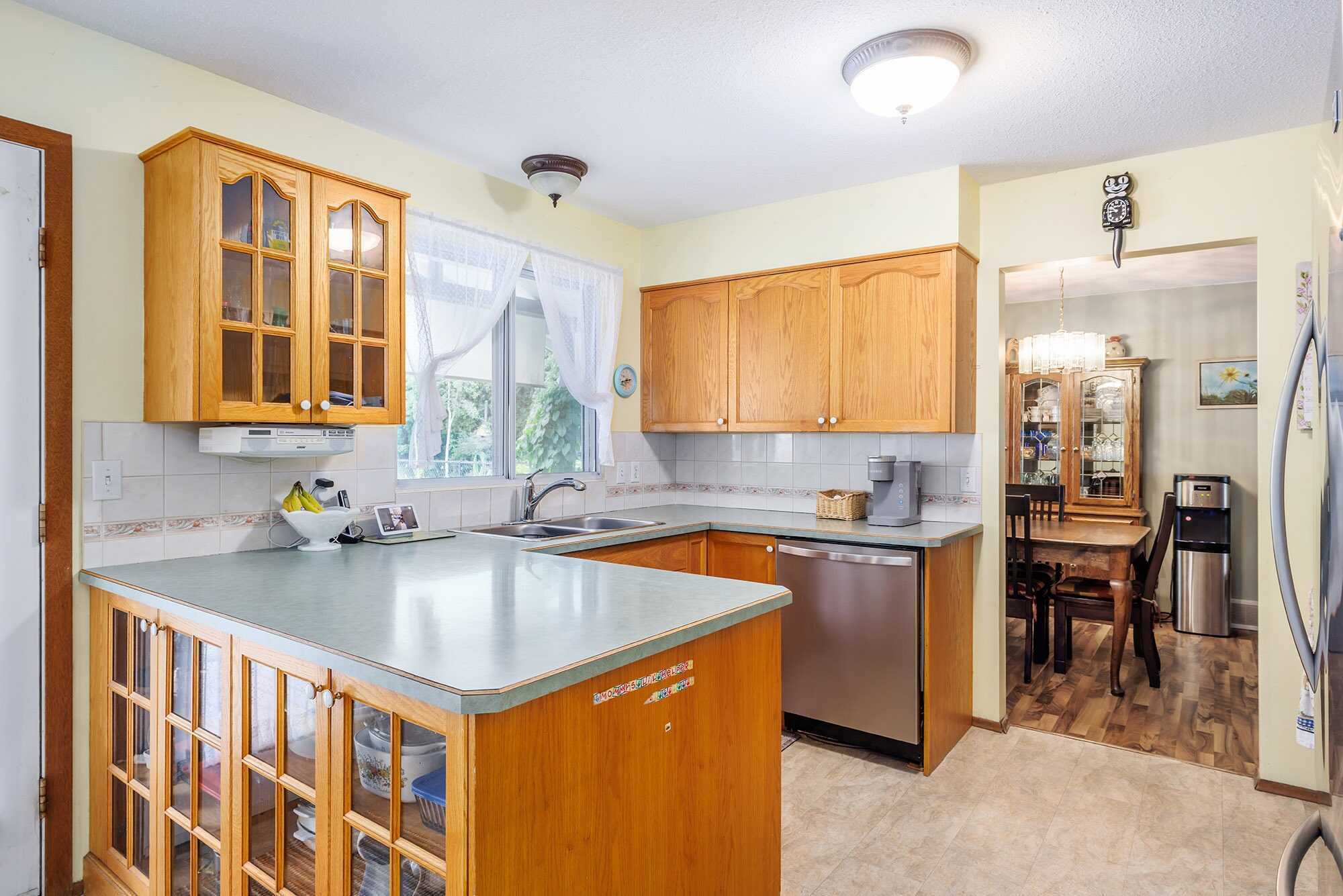 West Kelowna Rancher With a Pool, Fenced Yard & One-Level Living 5