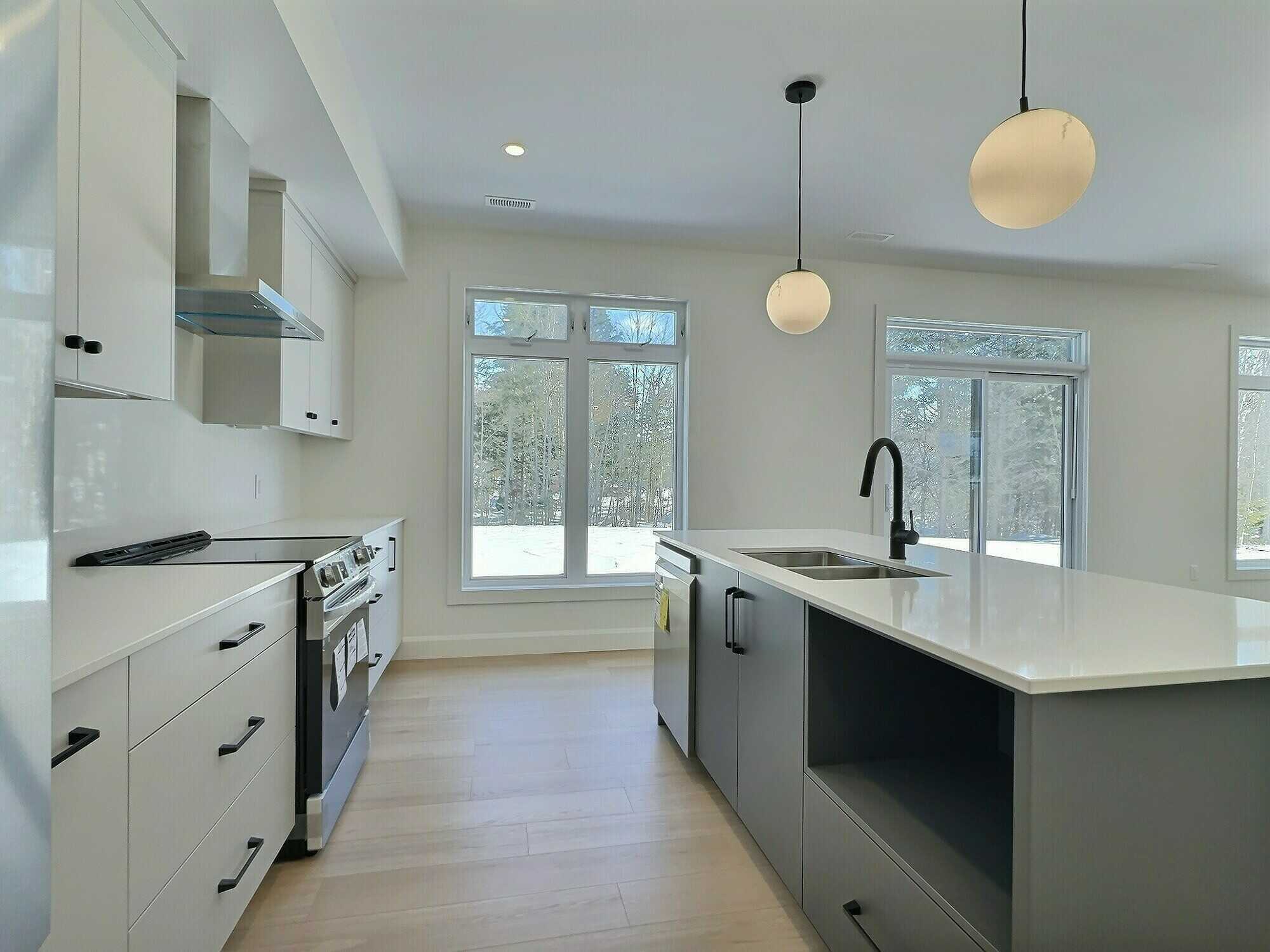 This stunning 3 bedroom, 2 storey home is one year old, built on a slab, and located at the end of a peaceful cul-de-sac in the sought-after community of Valley! 5
