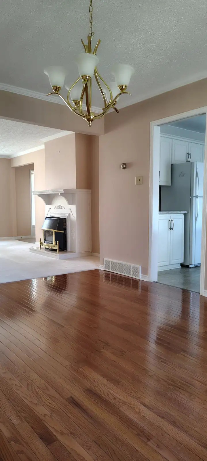 Quiet Condo, 21 Earl Drive #11 in Chatham, For Sale 4