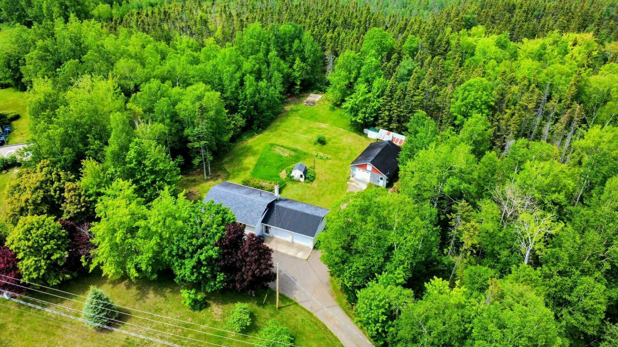 Maison à vendre Dugas NB / Home for sale Dugas NB 2