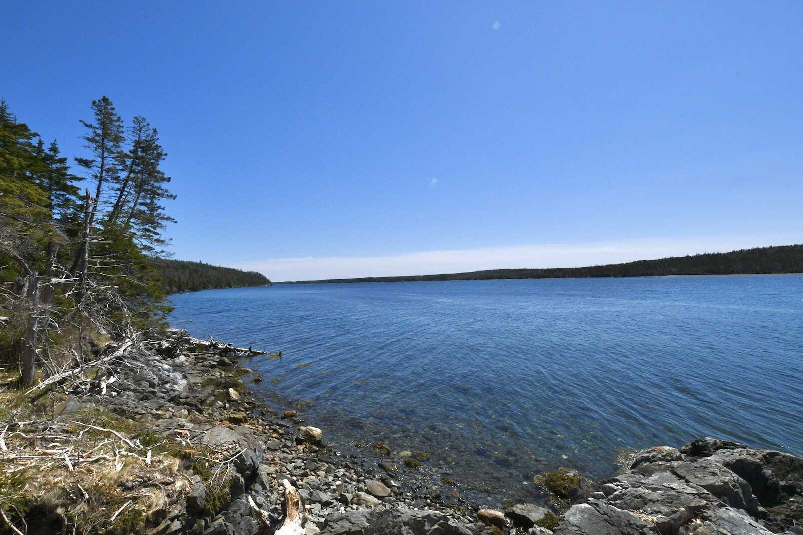 LOT 9: Exquisite Properties on the Atlantic Coast with Prime South-West Orientation 3