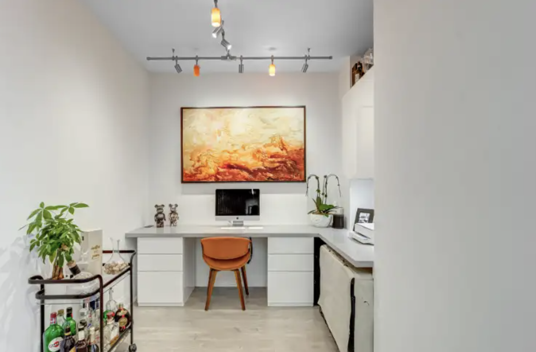 2+Den Unit + 2 garages + 2 lockers in Mimico 5
