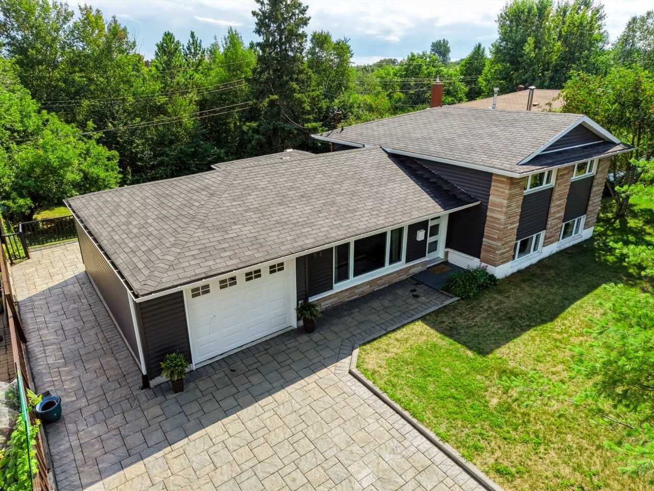 Northern Heights Hidden Gem — Move-In Ready & Beautifully Updated!! 2