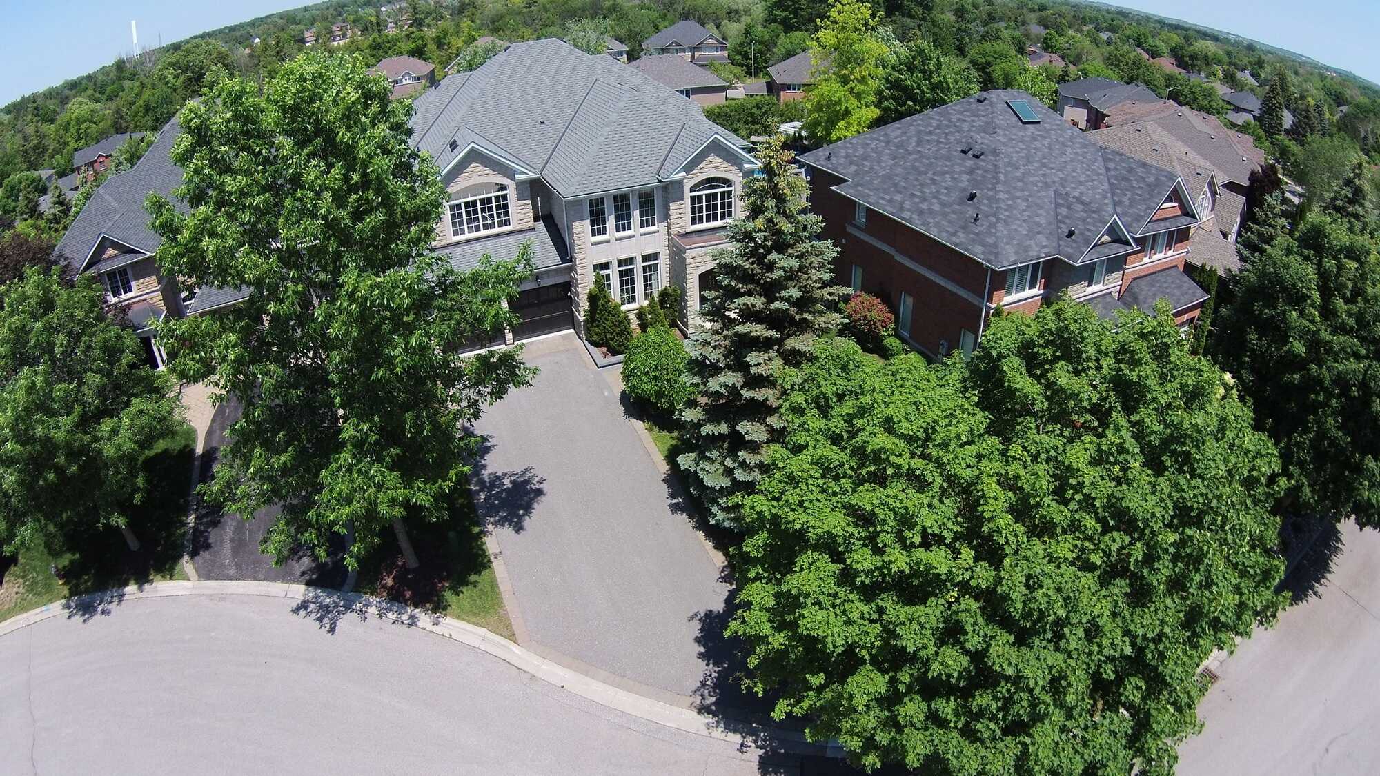 30 Gleave Ct, Aurora 3