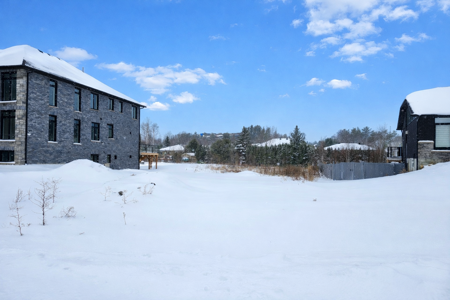 Beautiful South End Building Lot! 2