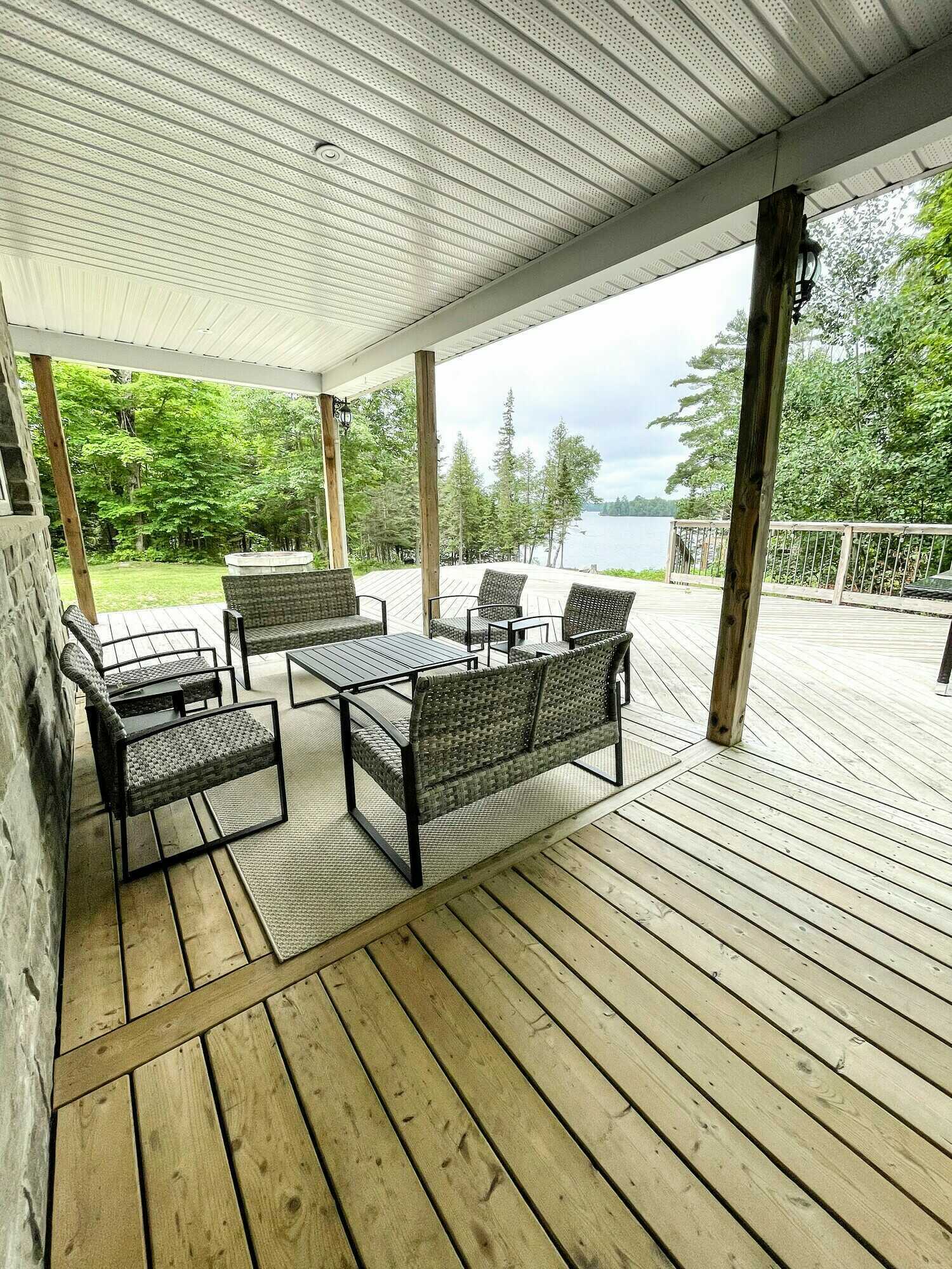 Absolutely Beautiful, Custom Built Home, Recently Renovated Nestled On A Wonderfully Shaped 1 Acre Lot. 2