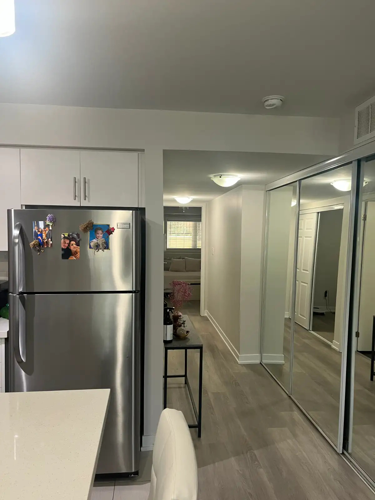 Stunning 2 Bed, 2 Bath Townhome Woodbridge 4