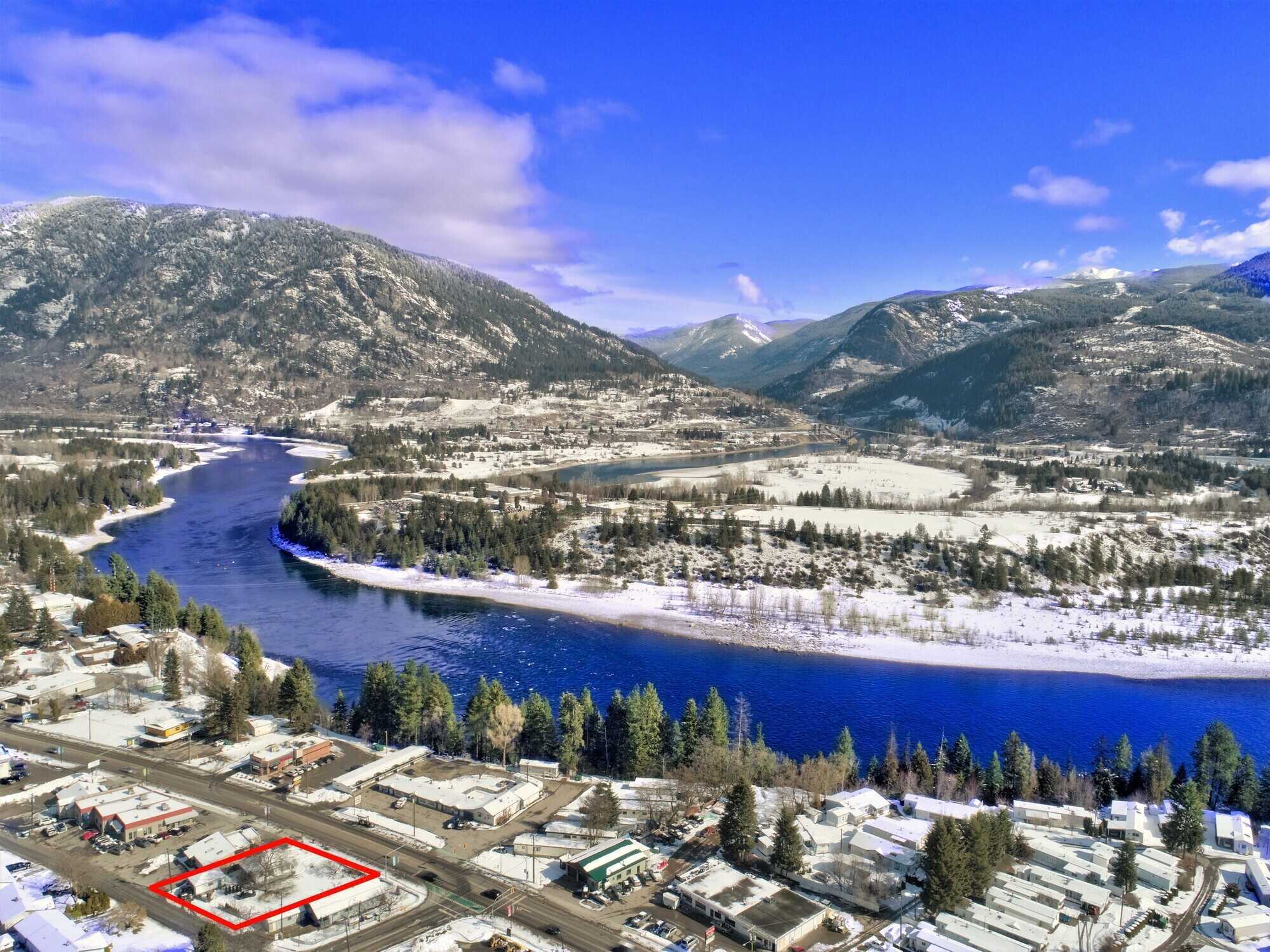 Investor Alert! This prime piece of property is what you have been searching for! 3