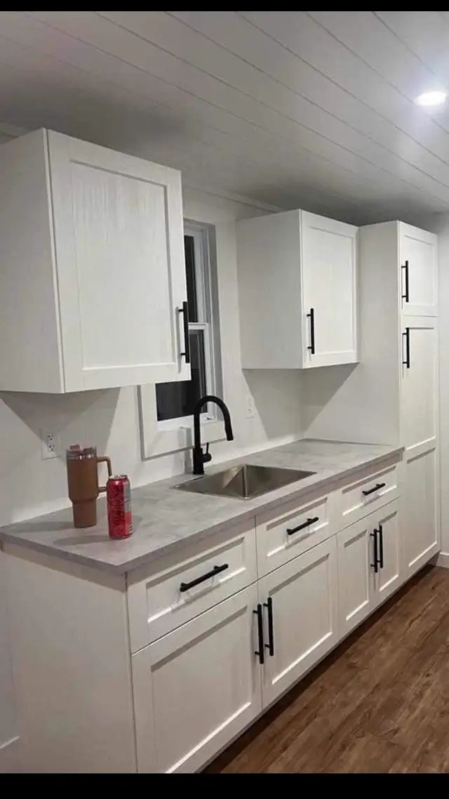 Off Grid 3 bedroom home 4