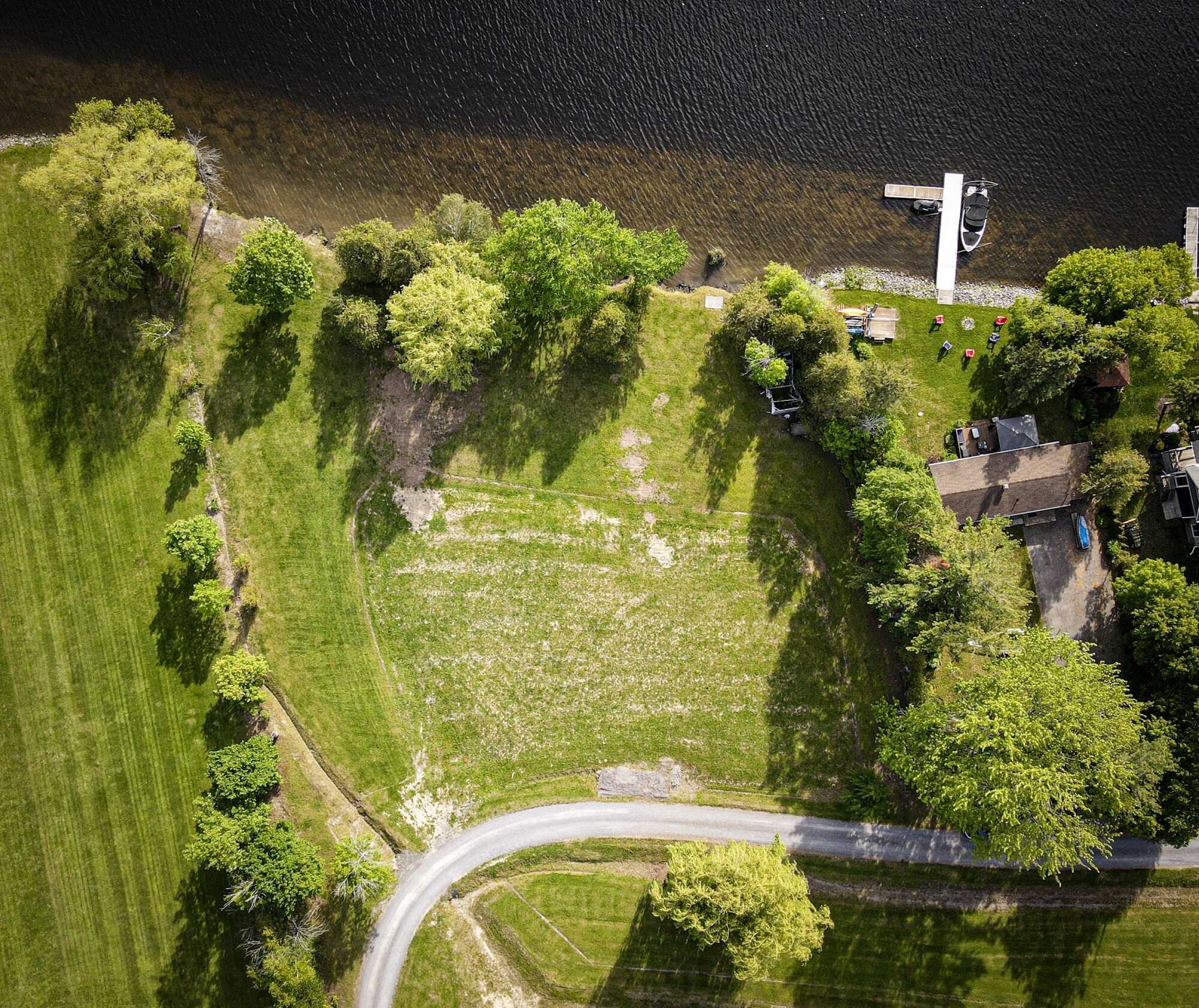A Rare Opportunity to Build in One of Ottawa's Most Desirable Areas 5