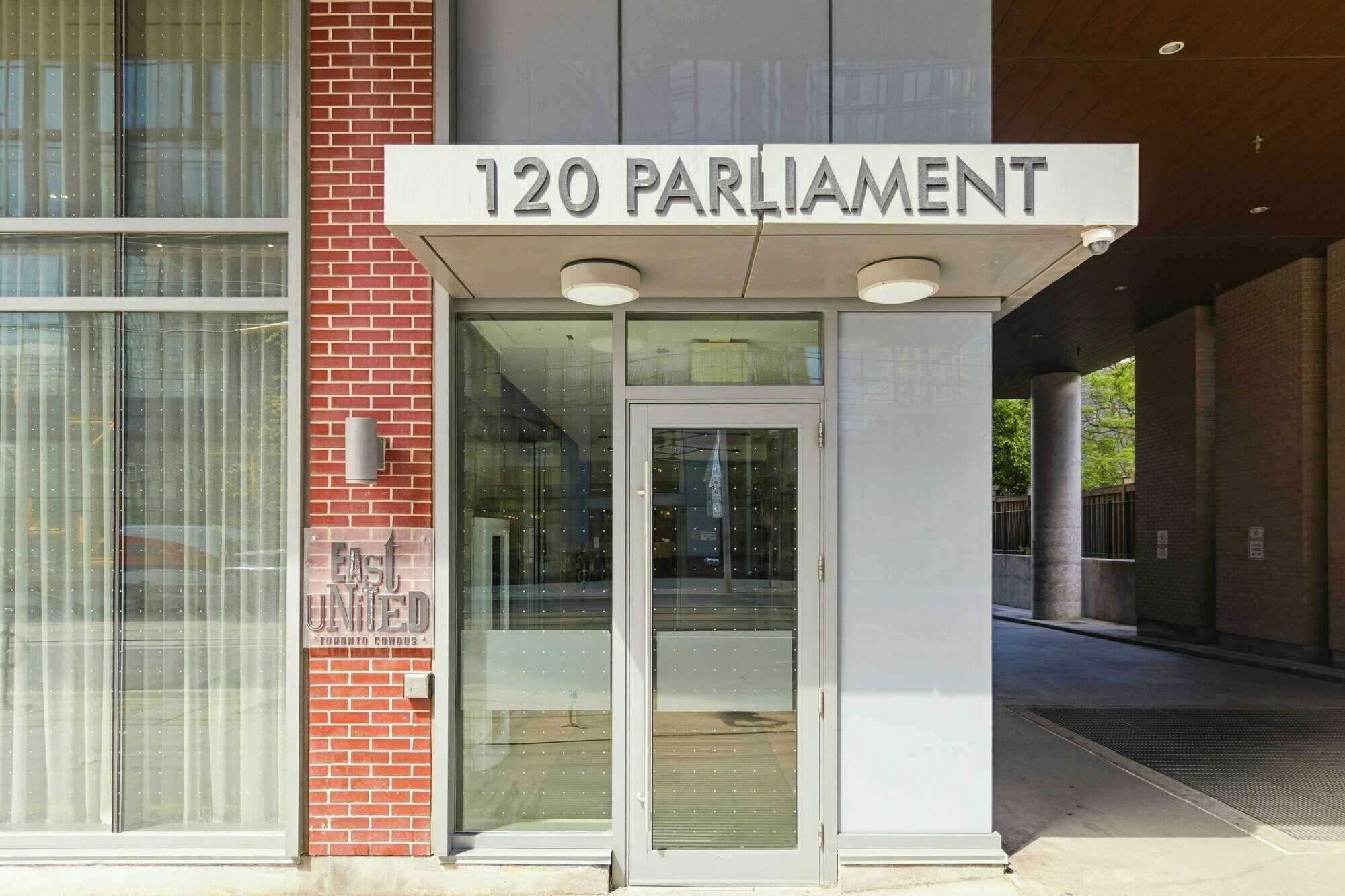 Where modern city living meets exceptional convenience. This bright and well-designed 2-bedroom, 2 full bathroom suite offers a highly functional layout with thoughtfully separated bedrooms, maximizing both privacy and comfort. 3