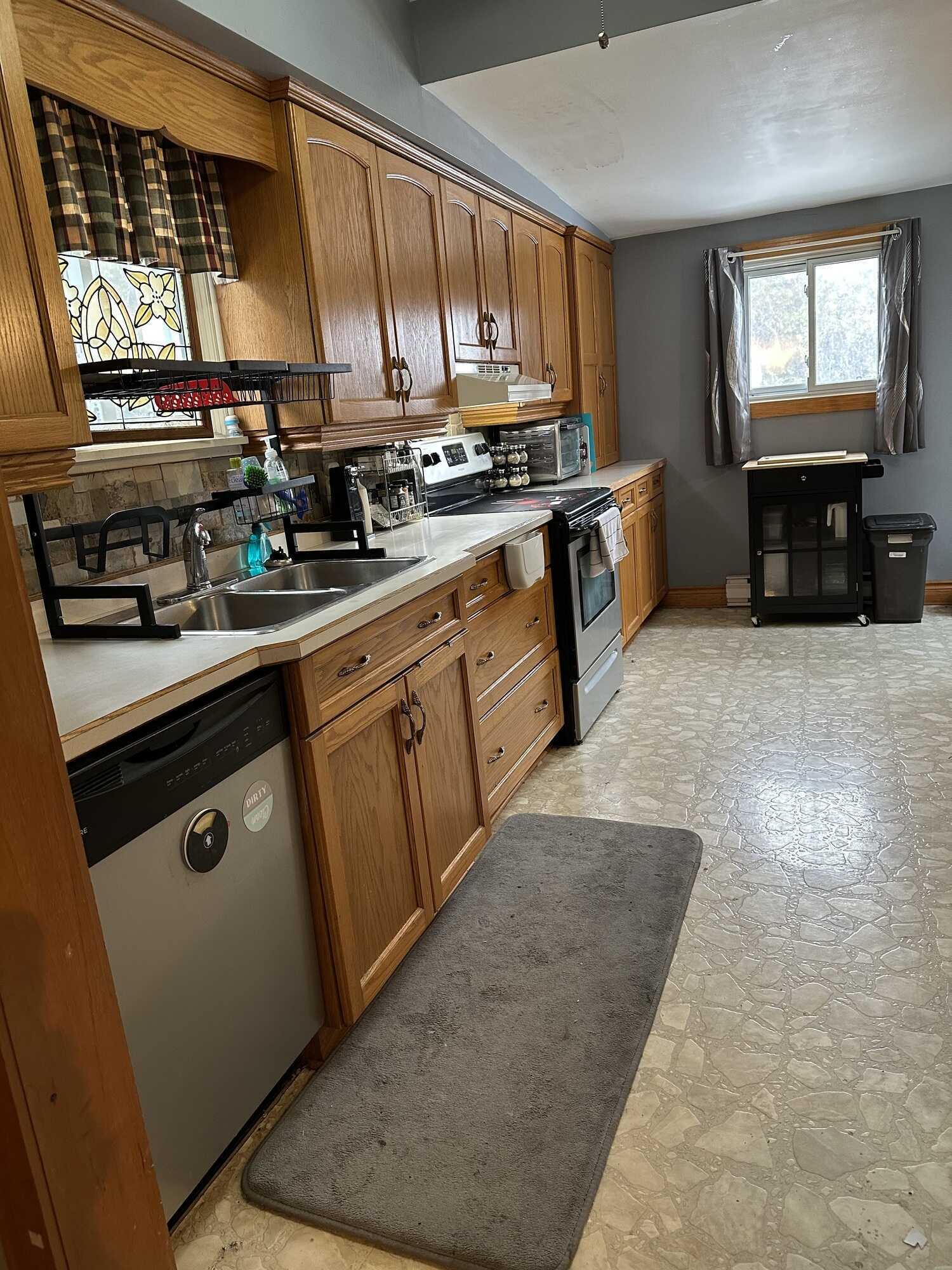 Beautifully restored home on large lot, located just west of London in the community of Melbourne! 5