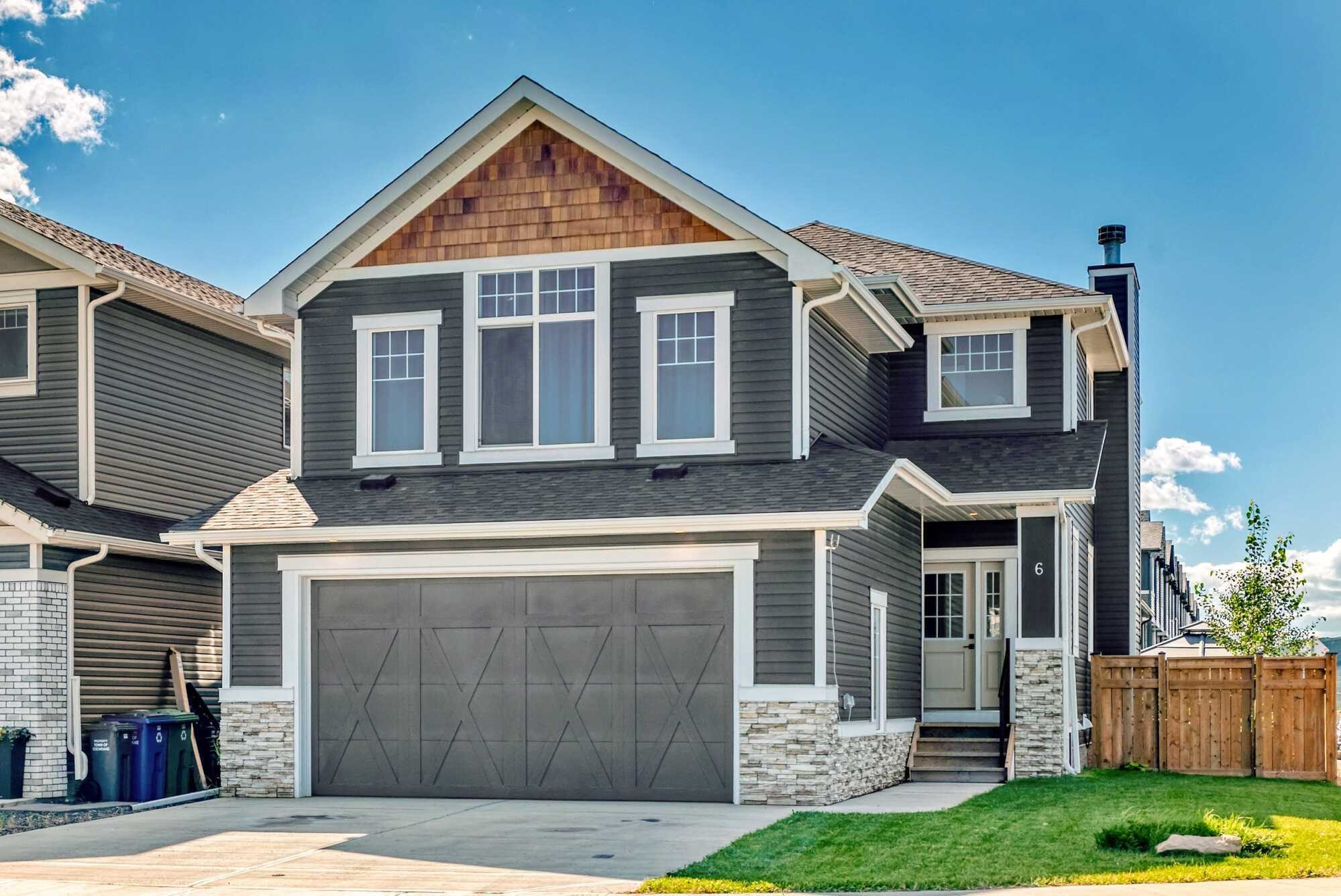 Family Janssen Home in Fireside – Spacious Living, Bonus & Family Rooms, Oversized Garage, and a West-Facing Corner Backyard with Hot Tub and many upgrades! 2