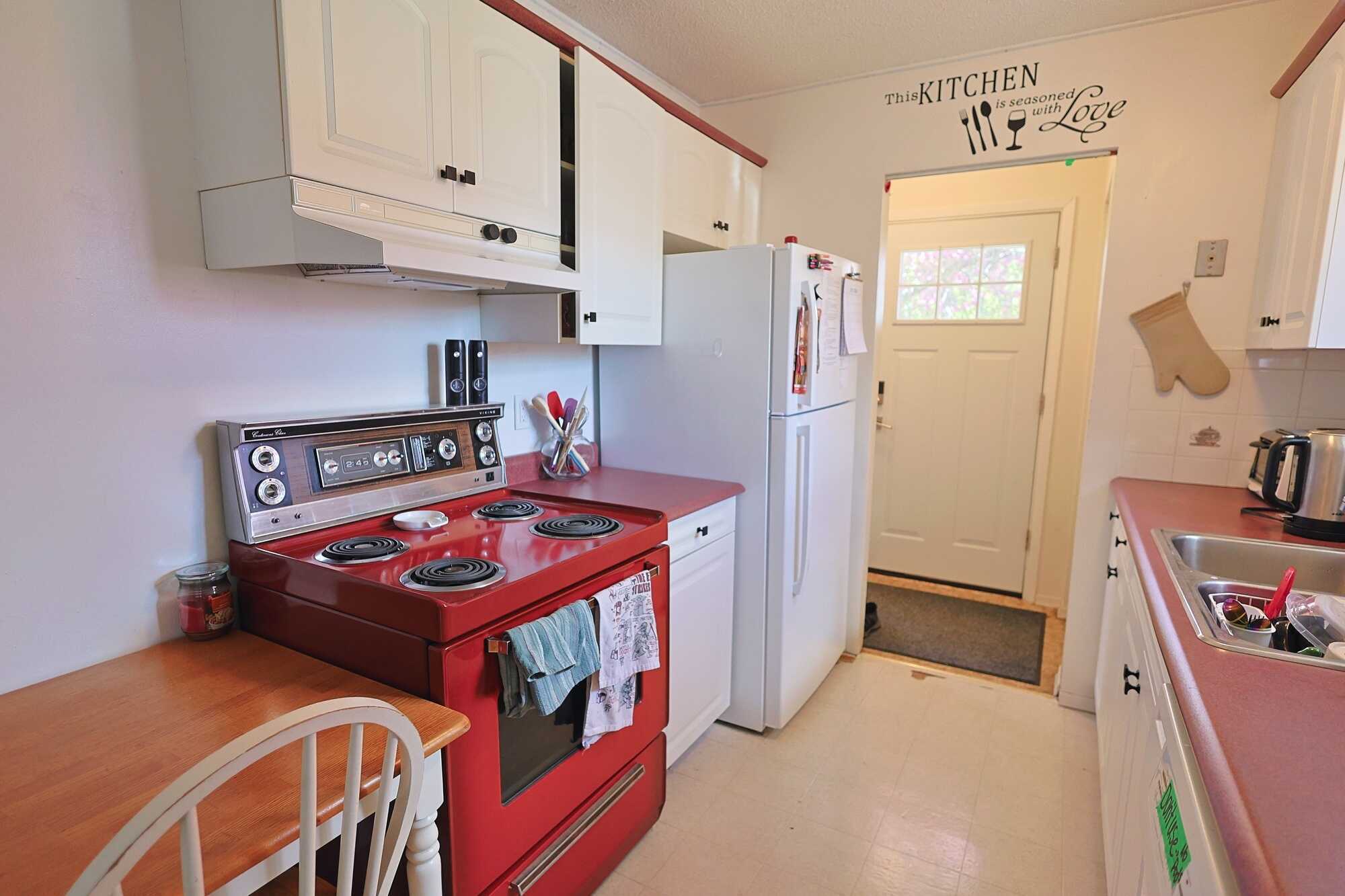 Great Family Home or Investment Property Near Cambrian College!! 5