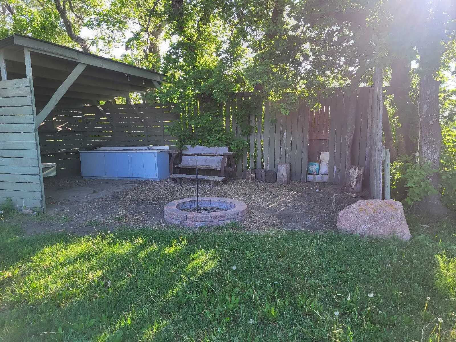 10-Acre Country Property with Shop & Barn 5