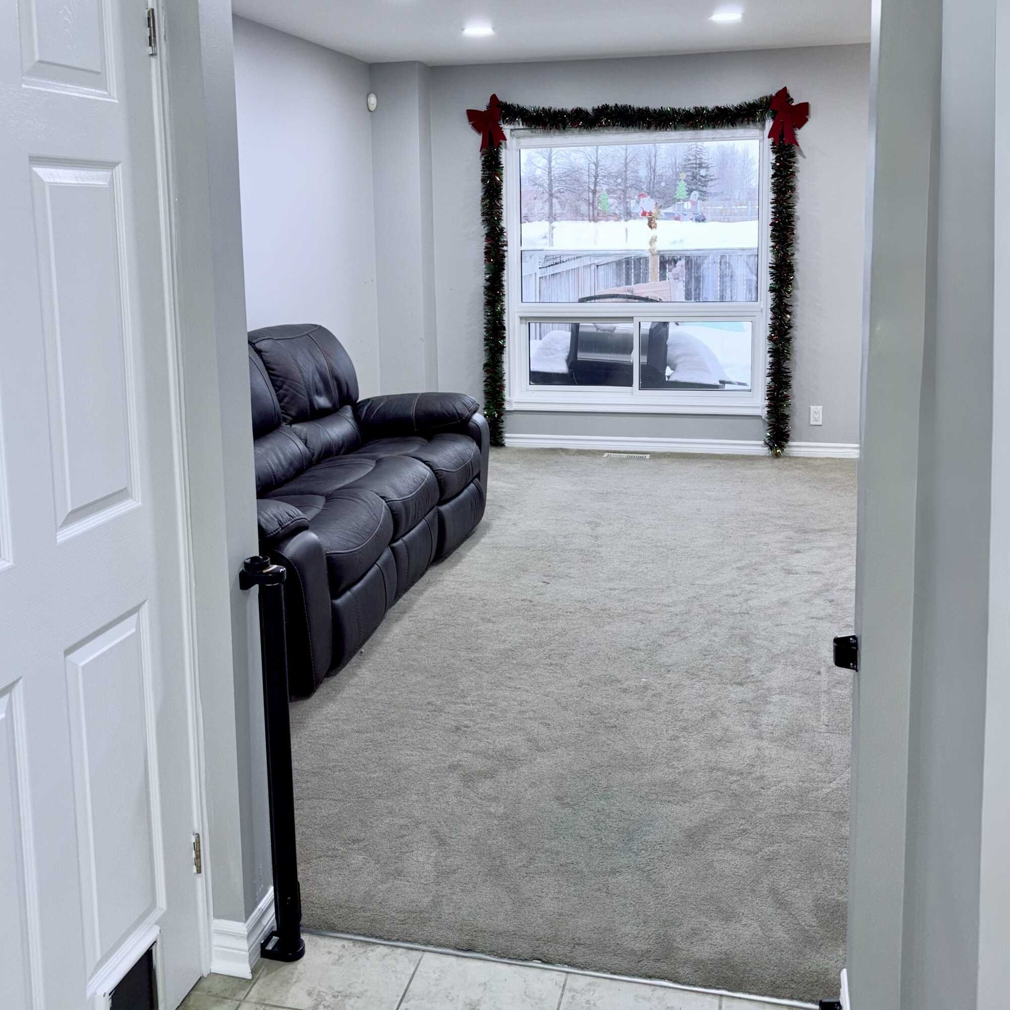 93 Cedarock Drive 4