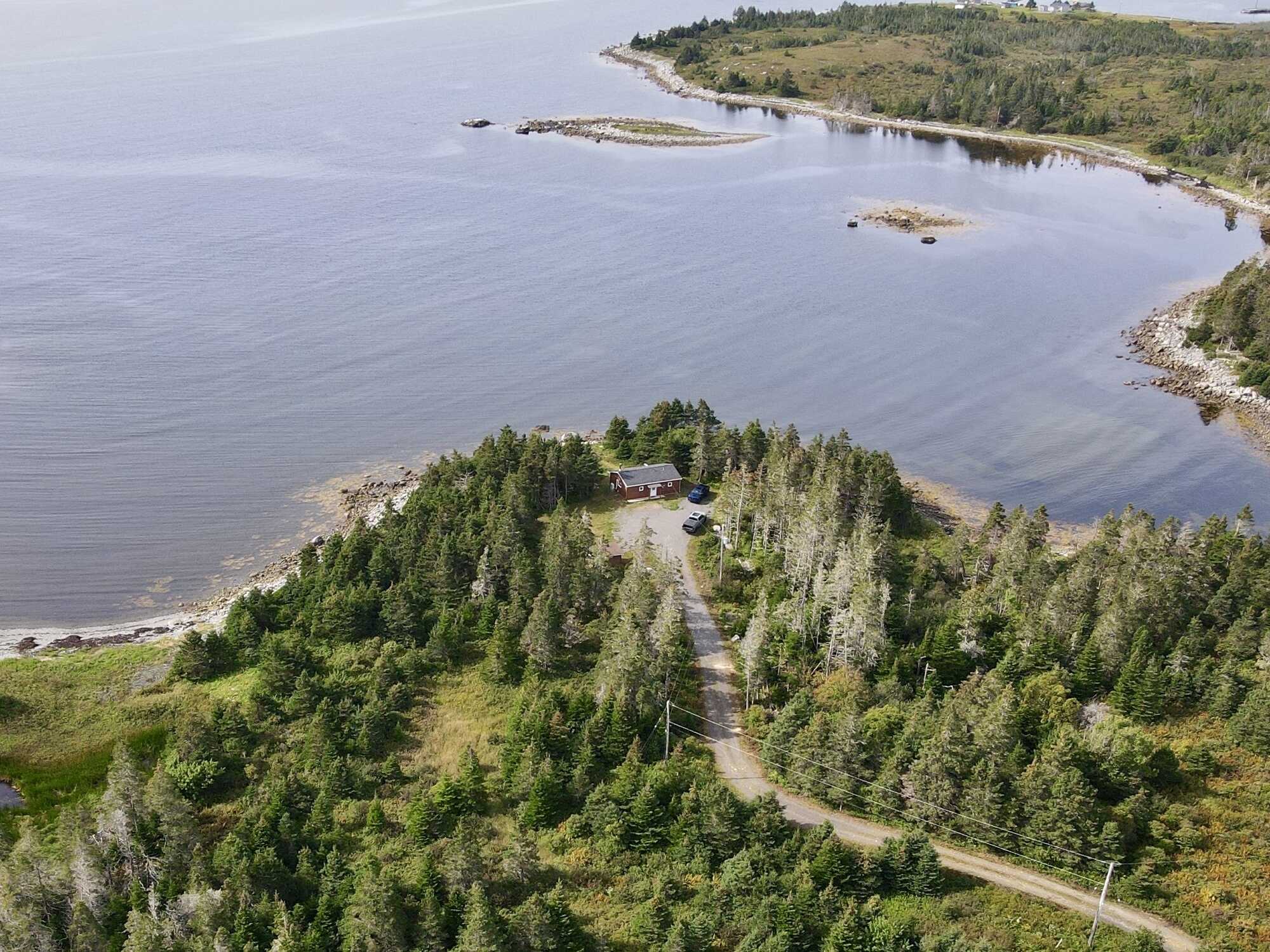 Turnkey Oceanfront Opportunity in Goldboro! 2