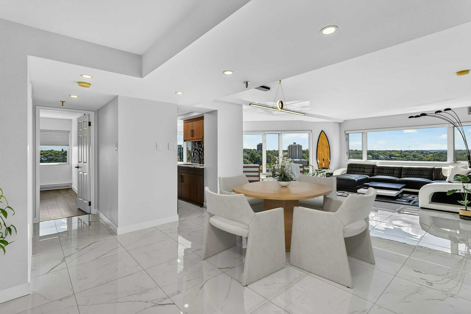 Prestigious Downtown Condo with Stunning Views 3