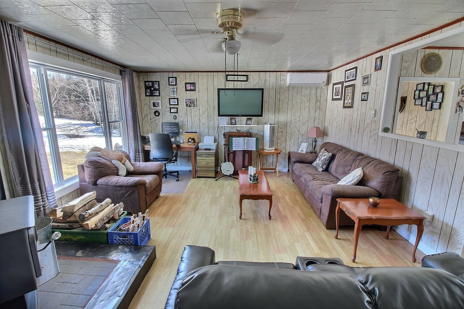 Discover the epitome of tranquil living at 350 Gander Bay Road, Carmanville. Nestled on a sprawling lot, this charming one-level bungalow offers the perfect blend of seclusion and convenience. 3