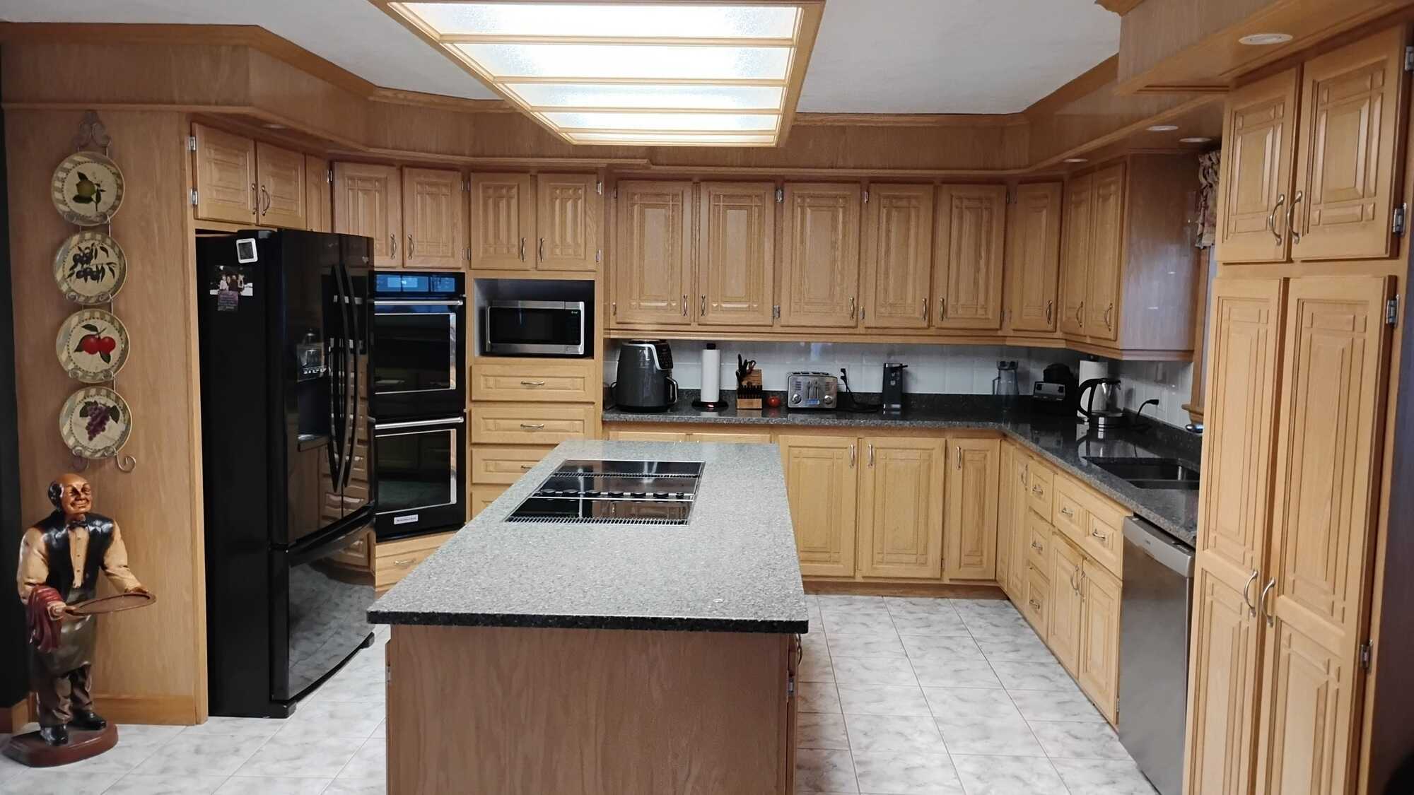 Beautifully Finished Estate Feel Home In Three Brooks, N.B. Situated on 66.22 Acres! 2