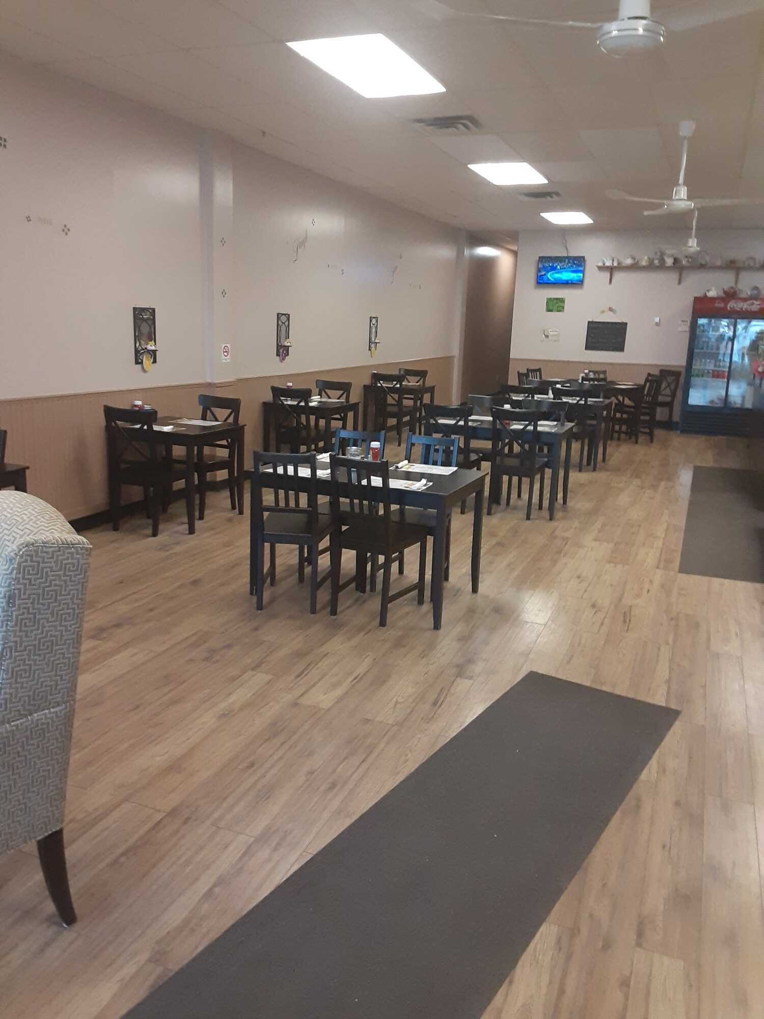 DON'T MISS THIS OPPORTUNITY 
Outstanding Family Restaurant 4 sale 4