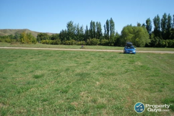 lot 4 block 1 plan 85R36259 Pelican Shores, Esterhazy 2