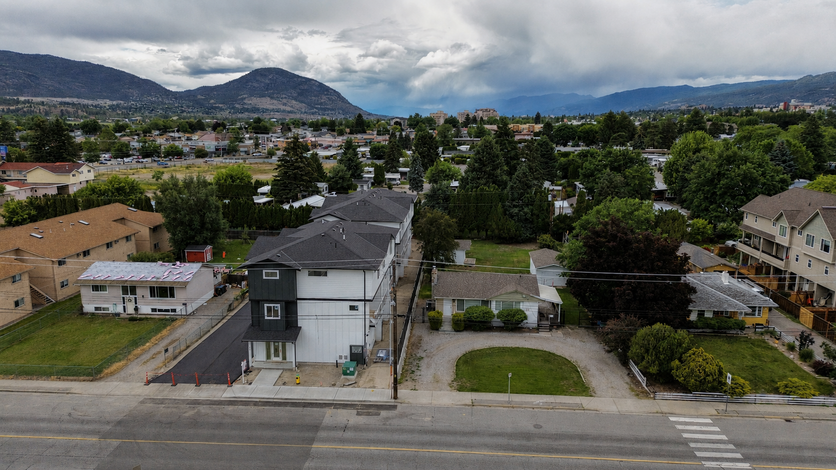 Central Penticton RM2 Development Opportunity | 0.31 Acres 5
