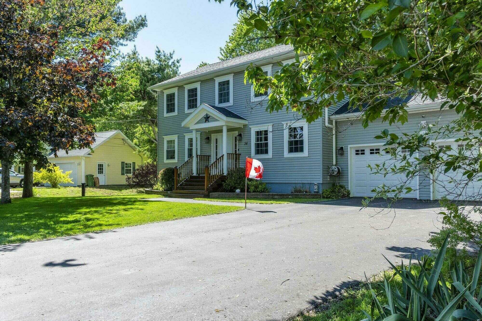 Exceptional 5-Bedroom Family Home in Orchard Hill Estates 3